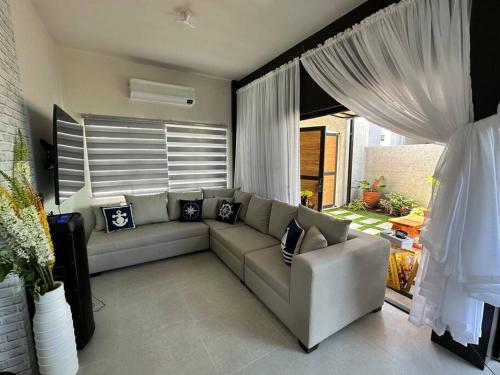 Seafront OnCall - private jacuzzi with 4 cozy bedrooms, San Juan (Foto 7)