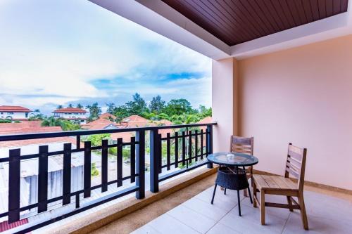 Lanta Garden Hill Resort and Apartment