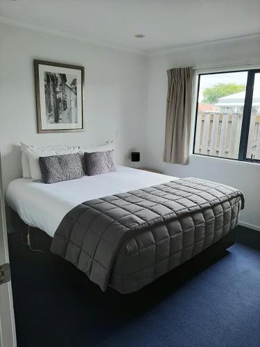 Claremonte Motor Lodge Room Type - Deluxe Apartment