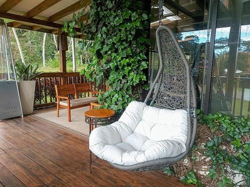 ระเบียง/ชานเรือน, The Riverside Inn in โบกูเอเต