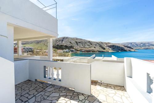 Krste perfect accommodation with a beautiful view, Metajna (fotografie 8)