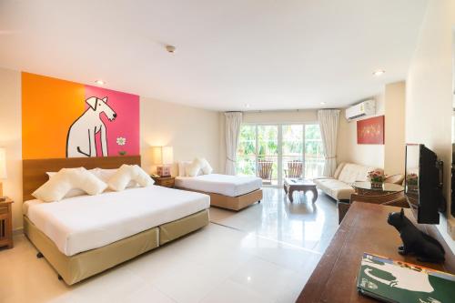 room detail thumbnail 0