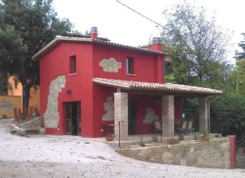  Holiday home in Urbino - Marken 35804, Unterkunft in Monte Nuovo