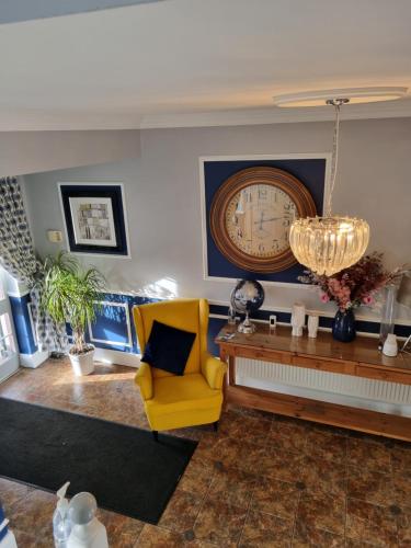 Highfield house bed and breakfast COLLINSTOWN in เควัน