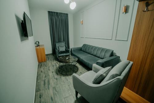 Grand Quars Hotel - image 4