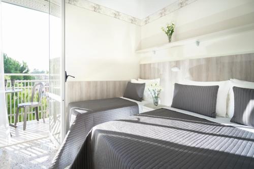 Comfort Triple Room with Balcony