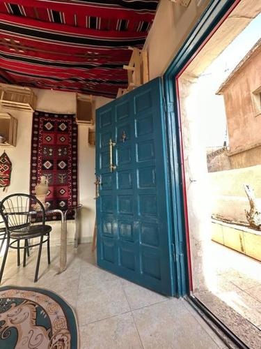 Antica old apartment al-lwebdeh - image 14