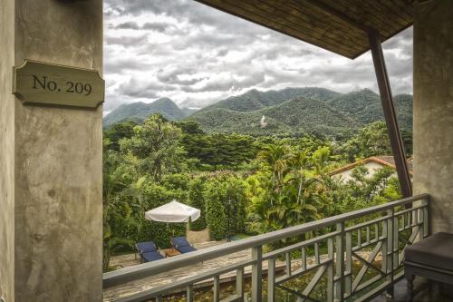 Reverie Siam Resort