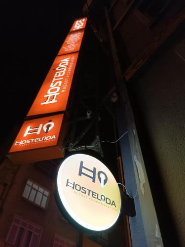 Hostelida