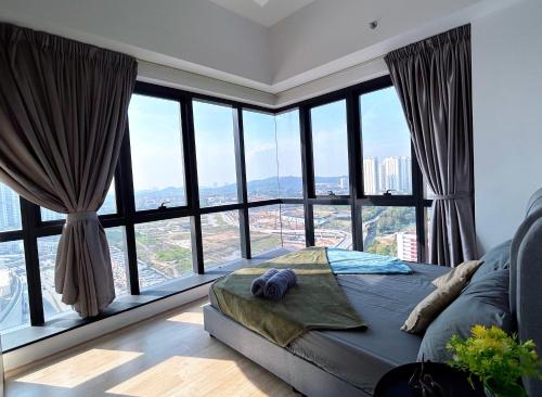 FREE Parking Revo 2Room Rooftop Pool L21, Kuala Lumpur