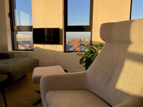 UNIEK appartement - mooiste en hoogste uitzicht op Antwerpen! - incl gratis parking