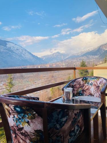 Balcony/terrace, Hotel Snow crest Residency in Bharhka