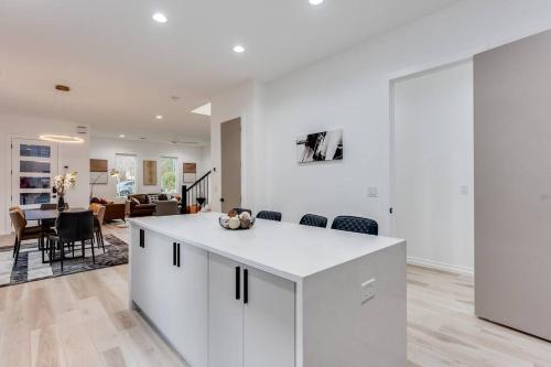 Modern Luxury In The City at Havilah Estates in Pittsburgh