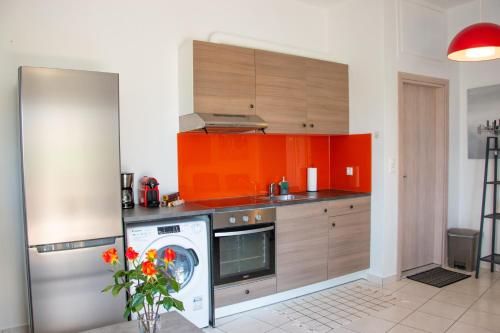 Beautiful, Brand New Apartment with Courtyard., Heraklion (foto 7)