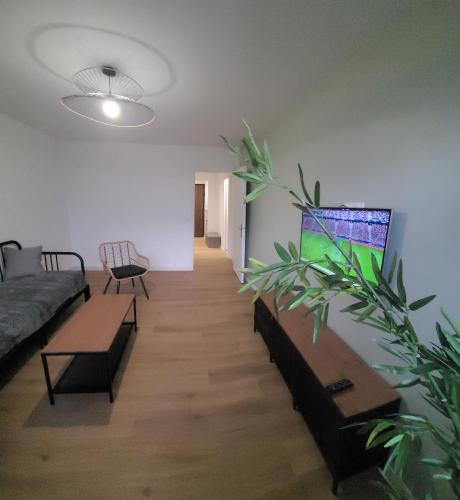 Grand appartement avec parking privé - Location saisonnière - Épinay-sur-Seine