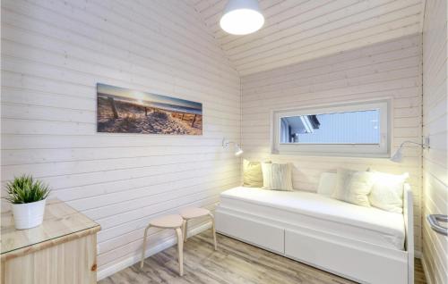 Awesome Home In Krems Ii-warderbrck With Sauna