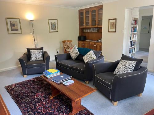 Tahara Cottage in Deloraine