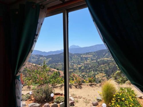 Casa Vista del sol, con piscina, tinaja, y quincho in Quebrada De Alvarado