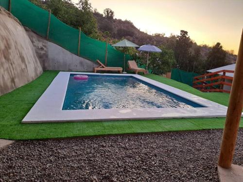 Casa Vista del sol, con piscina, tinaja, y quincho in Quebrada De Alvarado
