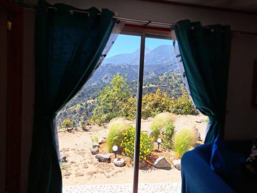 Casa Vista del sol, con piscina, tinaja, y quincho in Quebrada De Alvarado