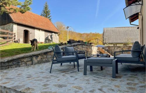 Stunning Home In Gospic With 4 Bedrooms And Wifi