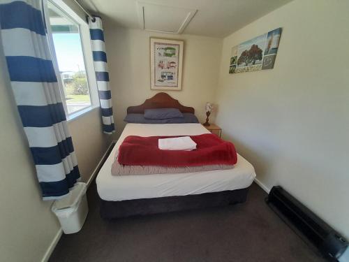 Picton's Waikawa Bay Holiday Park