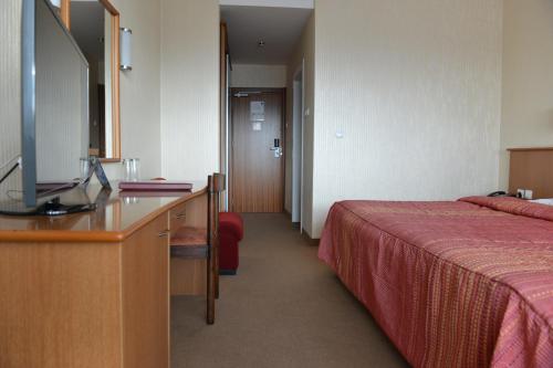 Hotel Bellevue, Skopje (photo 7)