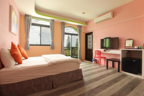 Atami Penghuwan in Magong Outer City