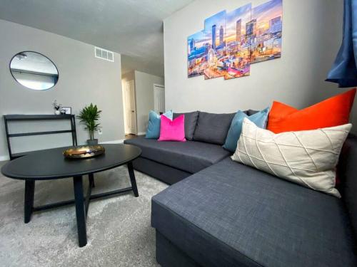 The Traveler's Retreat, 5 mins to airport and 15 mins to downtown - Apartment - Atlanta