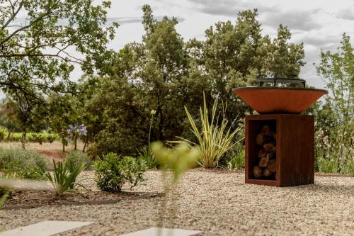 La Bastide Blanche au coeur des vignes Maison MIP