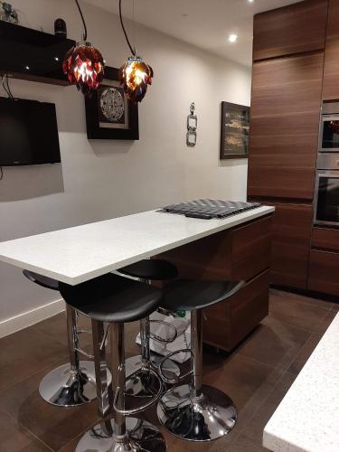 Dos habitaciones con baño - image 3