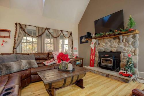 Létesítmények, Amazing Acorn in Bolton Landing (NY)