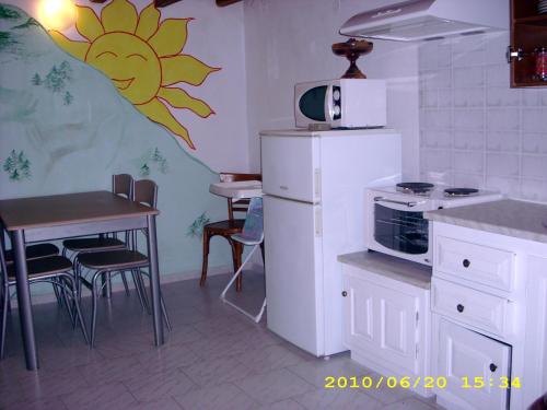 Azalea View - Amaranthos Skiathos studios - image 11
