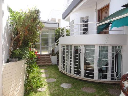 Rez de chaussée de Villa meublé