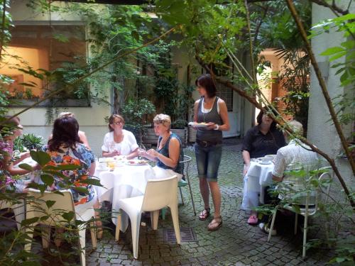 Hotel Wiener Kindl - image 2