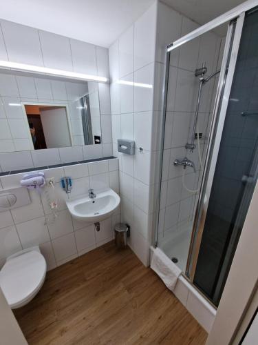 ミコン イーストゲート ホテル