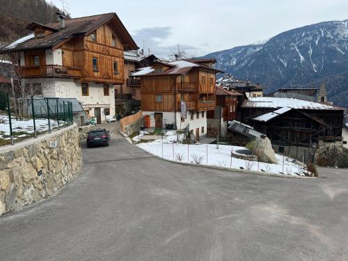  Appartamento Sara in Commezzadura