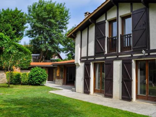 Maison individuelle 135m2 au calme sans vis à vis - Location, gîte - Hendaye