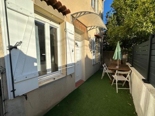 Studio avec terrasse-Orange Vélodrome, Marseille