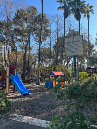 Parque infantil, Suite Battisti 7 in Lecce