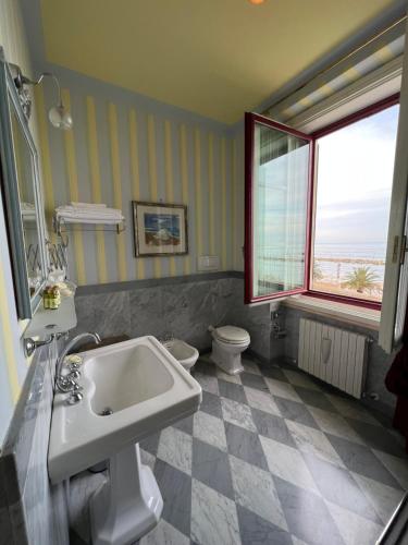 Triple Room with Sea View