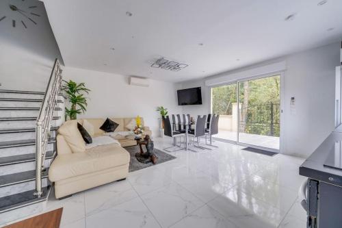Maison chaleureuse et neuve 90m2 à 5min du centre de Libourne