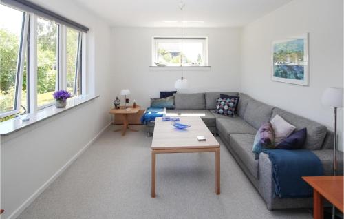  Beautiful Home In Sams With 4 Bedrooms And Wifi in Ballen