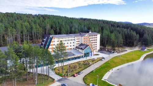 Hotel Borovi Forest Resort & Spa