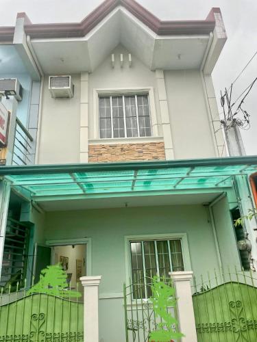 Townhouse Apartment near SM City Lucena