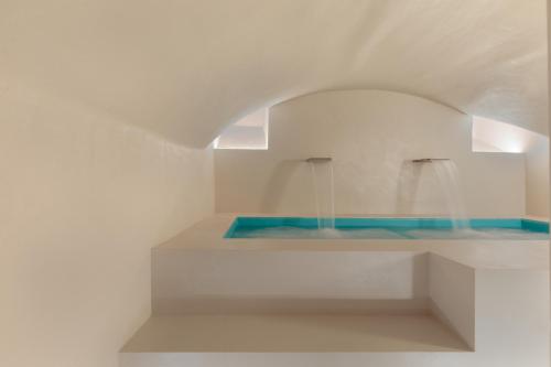Design apartment with private pool in Campo dei Fiori, Rome (photo 2)