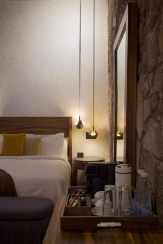 Deluxe Room image 9