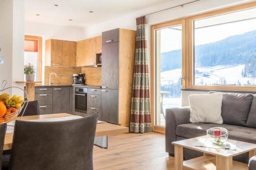 2 bedrooms, 2 beds