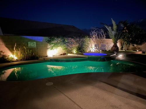 Comfortable vacation property minutes from downtown Comfortable vacation property minutes from downtown