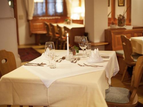 Restaurant, Gasthof Zur Traube in Grein